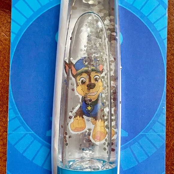 BNWOT! nickelodeon, PAW PATROL, MOTION LAMP,
Color Changing LED! Ages 3+ - Picture 2 of 4